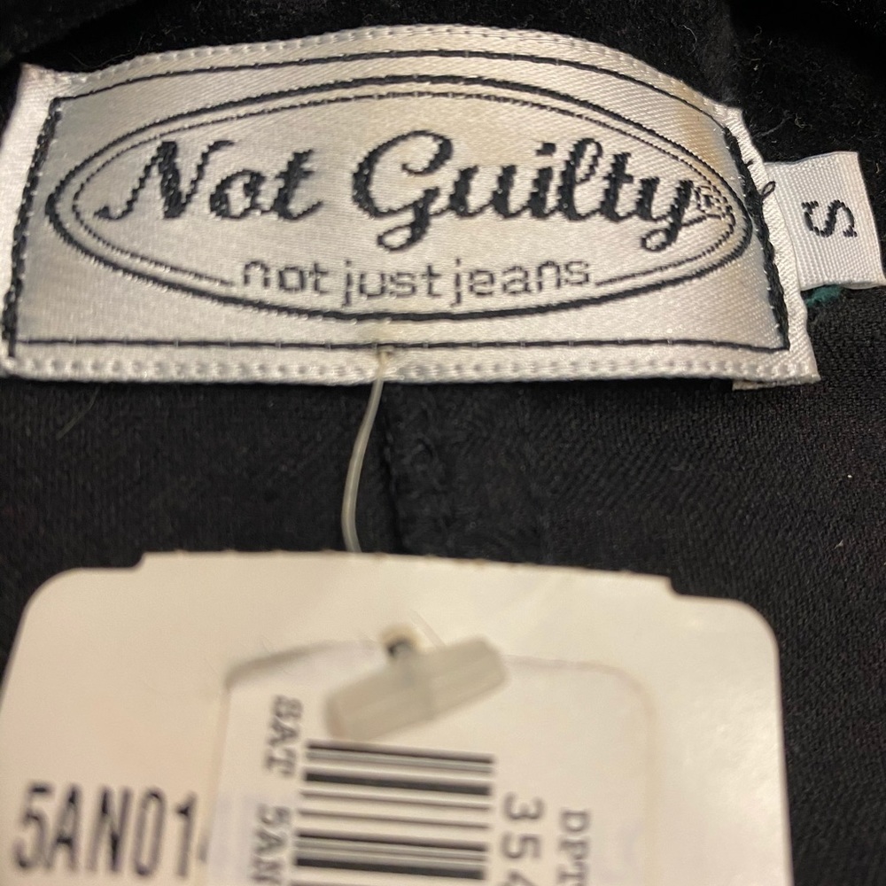 Not Guilty Vest - Picture 2 of 2